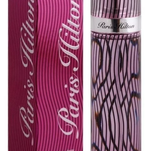 Paris Hilton Tradicional